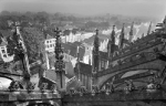 JB1985map31-100-04_3vanafStJanNederland, 's Hertogenbosch, 27-09-1985↵
project : Hinthammerstraat↵
Kathedraal Sint Jan vanaf het dak met uitzicht over de stad.↵
↵
foto Jan Bogaerts