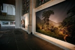 Impressie van de tentoonstelling De onzichtbaren in beeld in de Oude Kerk te Amsterdam.  A impression of the exhibition The invisble ones in focus at the Old Church in Amsterdam